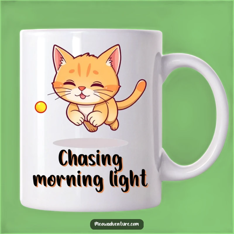 Funny Laser Cat Mug: Hilarious Ginger Cat Chasing Fun for Coffee Lovers